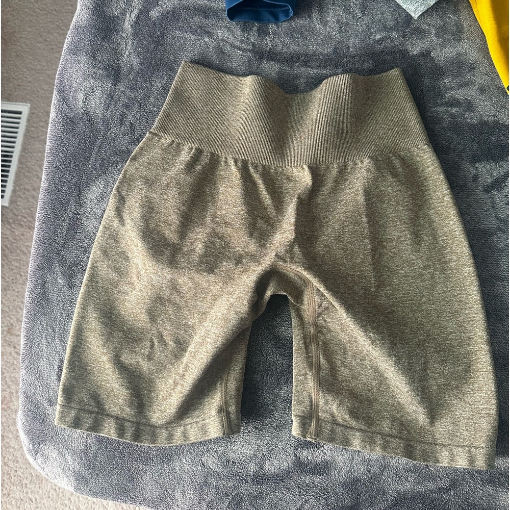 Nvgtn shorts